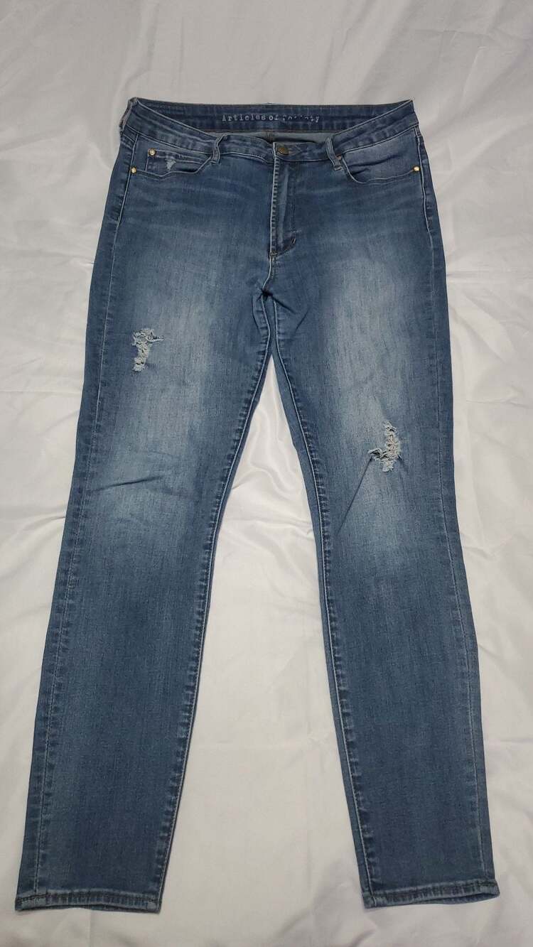 Articles of Society Distressed Skinny Jeans Size 31 - Picture 1 of 6